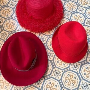 Stylish Red women’s vintage Hats Set of 3 see photos for tag info and condition.